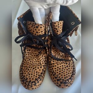Yoki Leopard Print Lace-Up Boots - Brown/Black